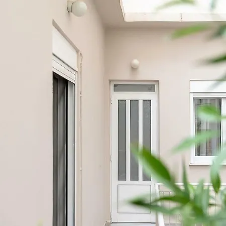 Classy & Spacious Flat Patras